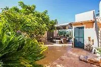 Villa Es Fiters 코스티츠